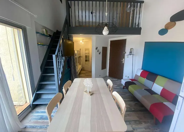 Mezzanine Renove Pour 4 Pers. Avec Terrasse Et Parking Prive - Animaux Admis - Fr-1-326-553 Apartment *